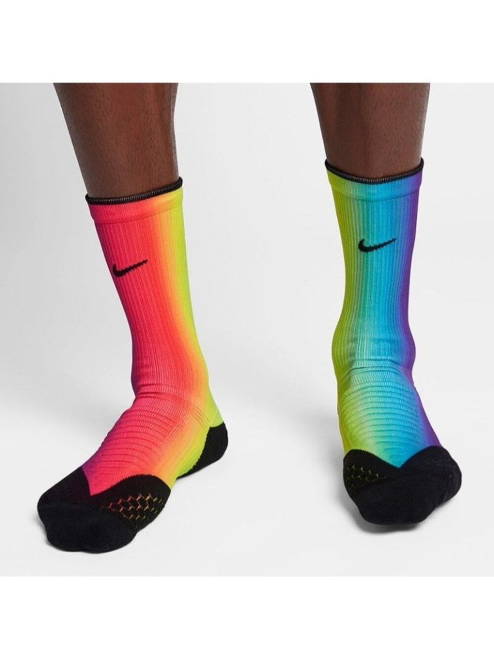 Nike Be True LGBTQ+ Elite Dri-FIT Crew Socks Rainbow Pride Multicolor - LARGE